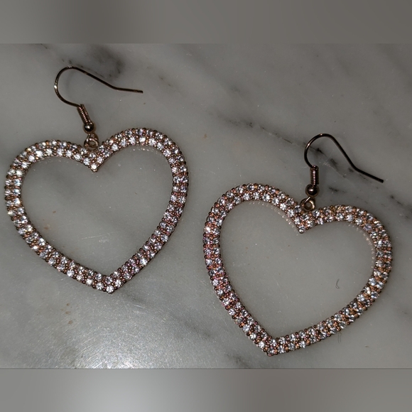Sparkling Heart shaped CZ Earrings - Picture 11 of 15